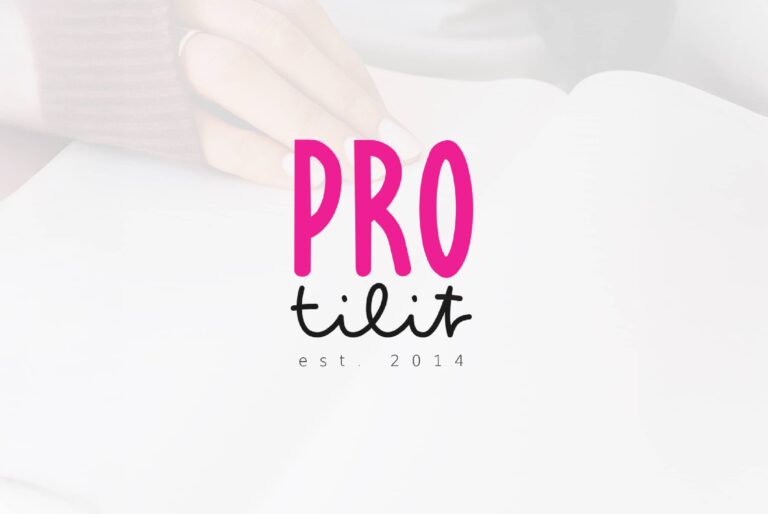 Logon suunnittelu tilitoimisto Protilit Oylle logo vaalean kuvan päällä